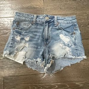 High waist ripped denim shorts